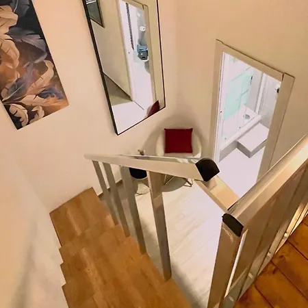 Np Spaccanapoli נאפולי